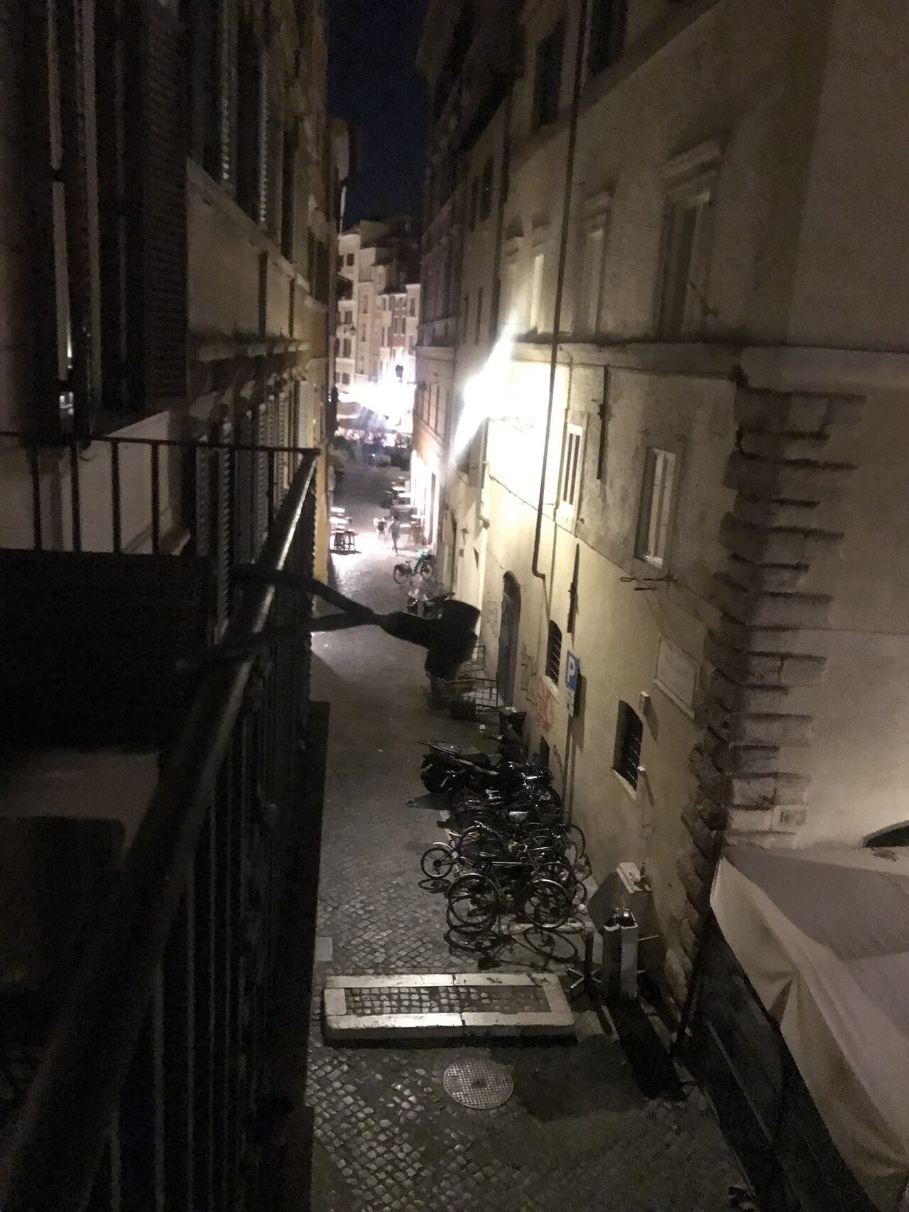 Ein Foto von Piazza Farnese