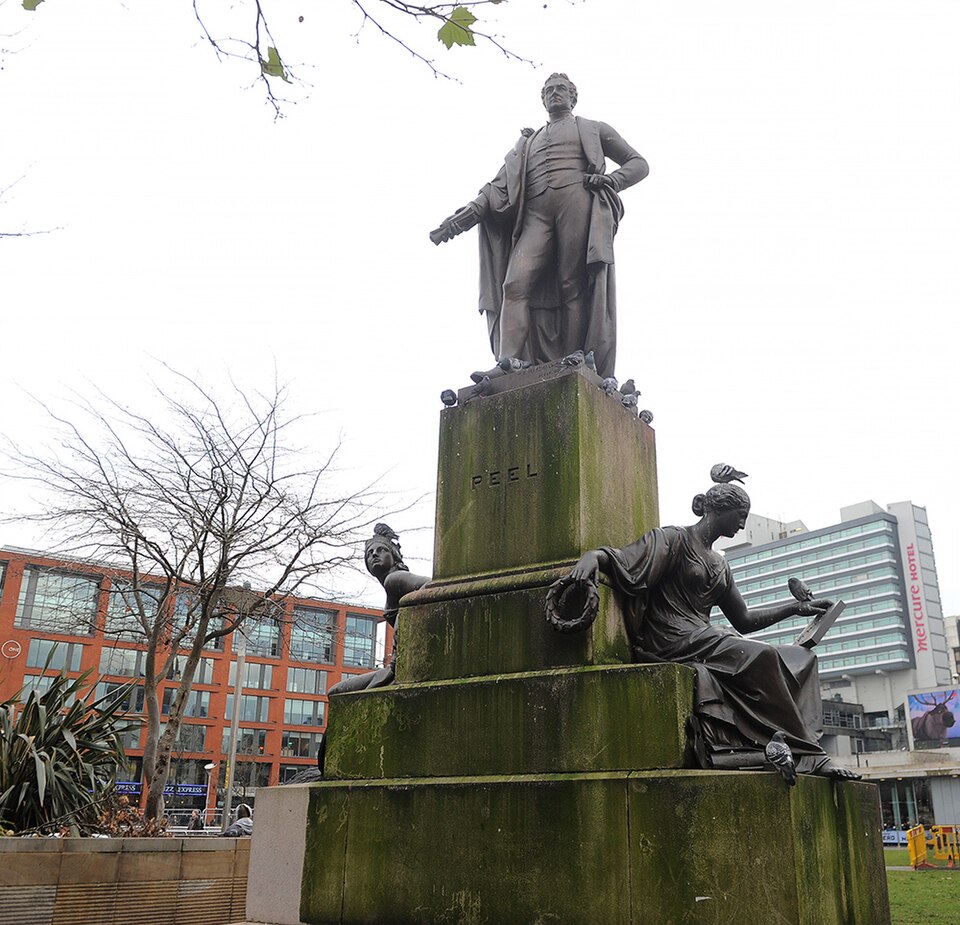 A photograph of Peel Statue