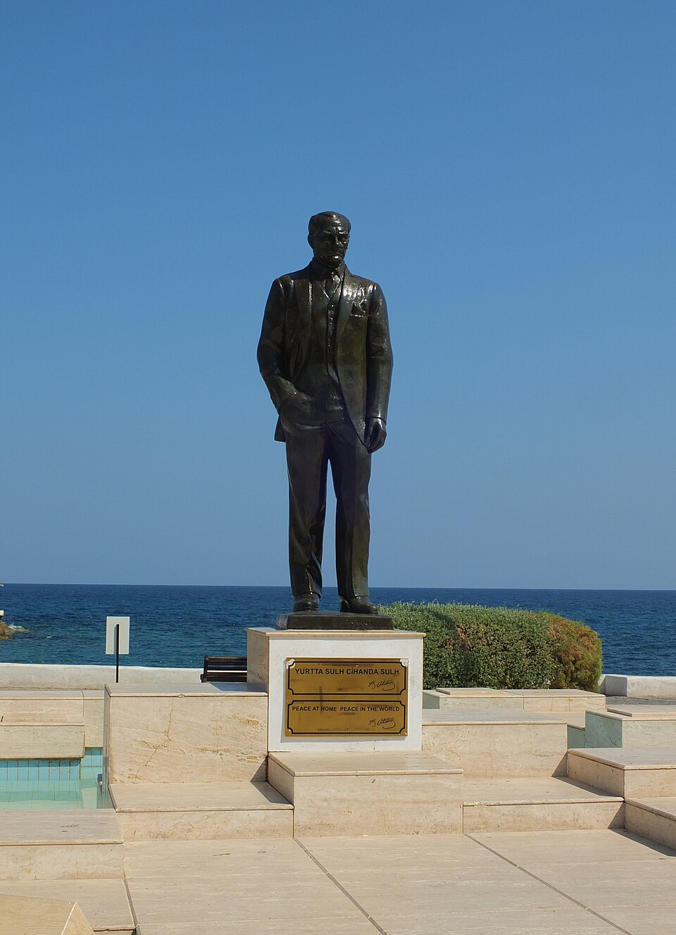 A photograph of Atatürk Heykeli