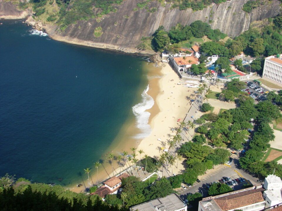 A photograph of Praia Vermelha