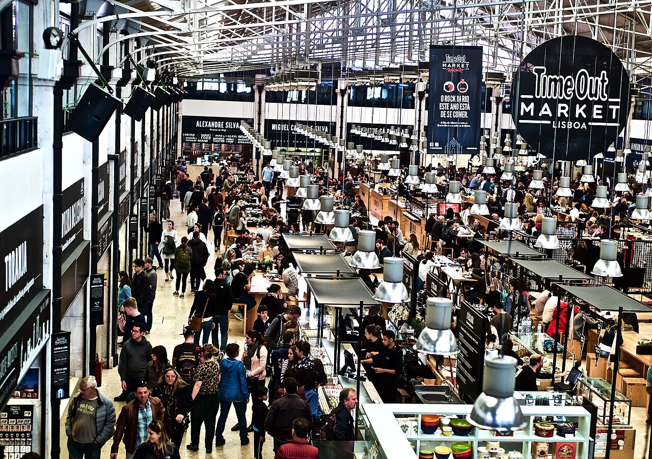 Una fotografia di Mercado da Ribeira