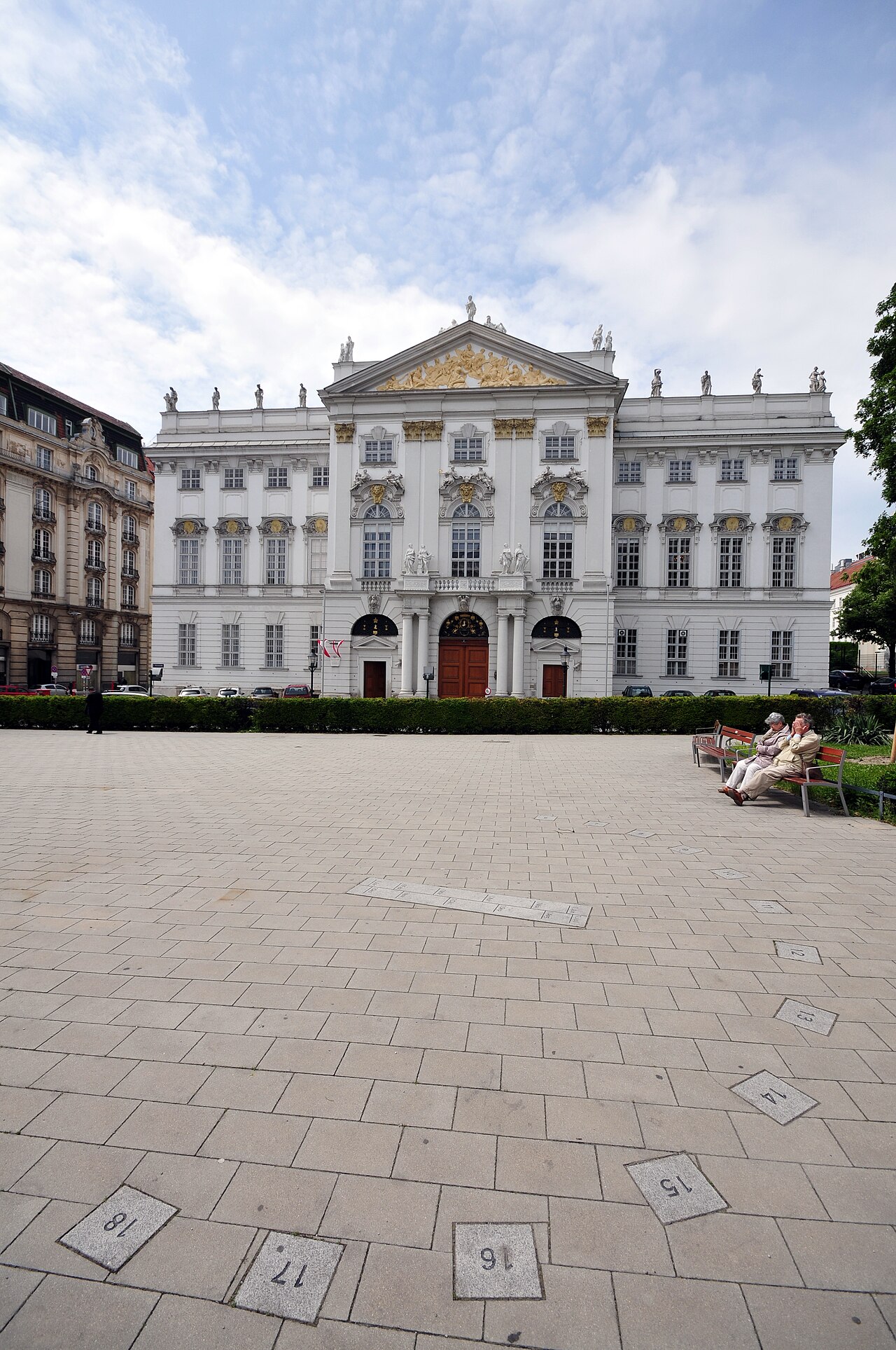 Palais Trautson fotoğrafı