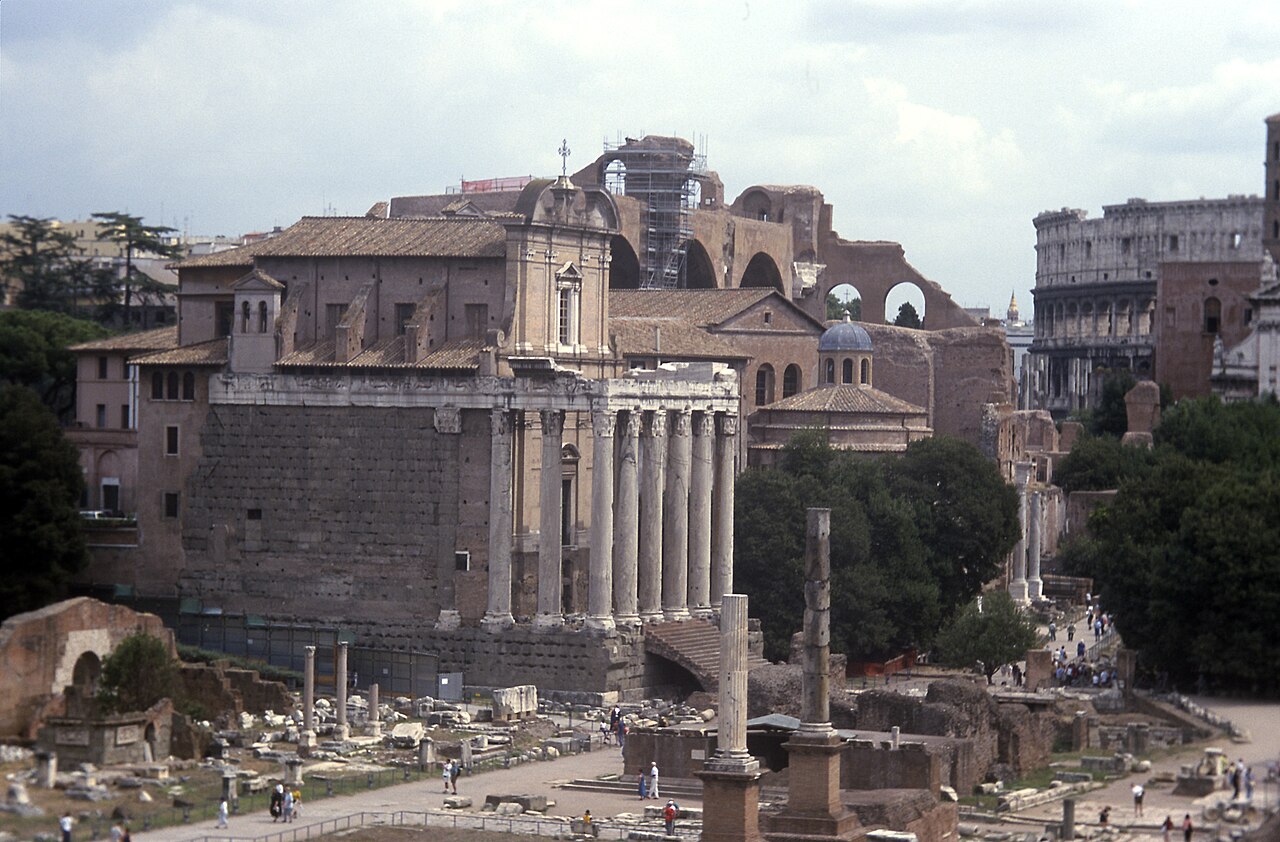 Divo Romolo Tapınağı fotoğrafı