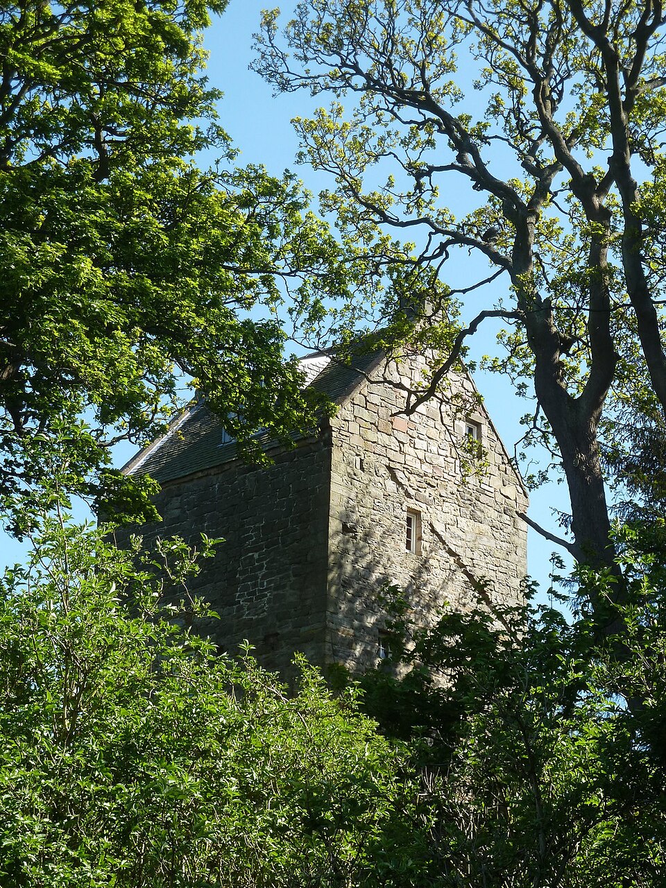 A photograph of Cramond Tower