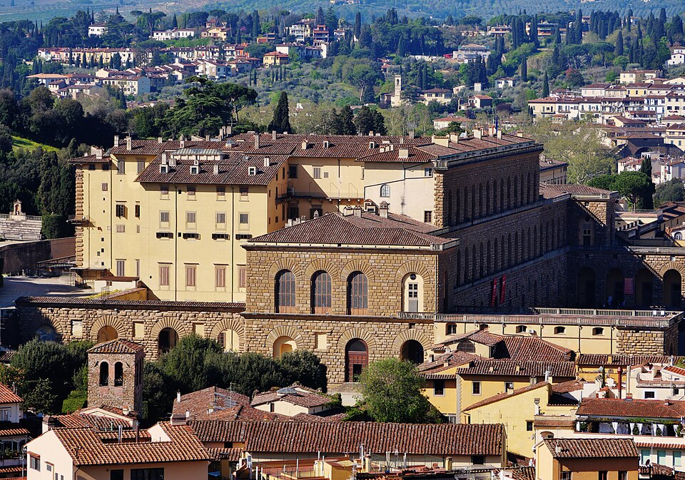 A photograph of Palazzo Pitti