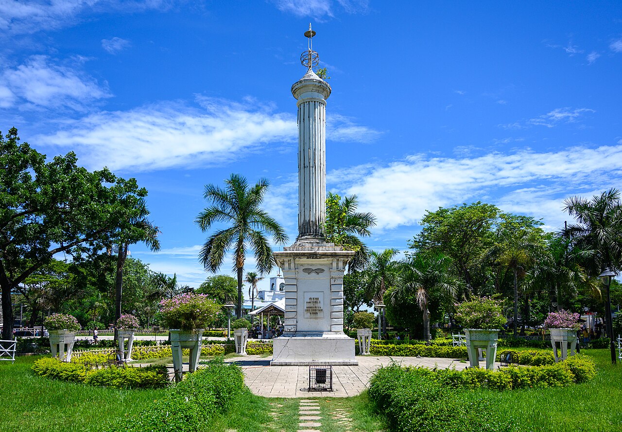 A photograph of Plaza Independencia