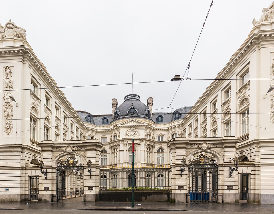 A photograph of Palace of the Count of Flanders
