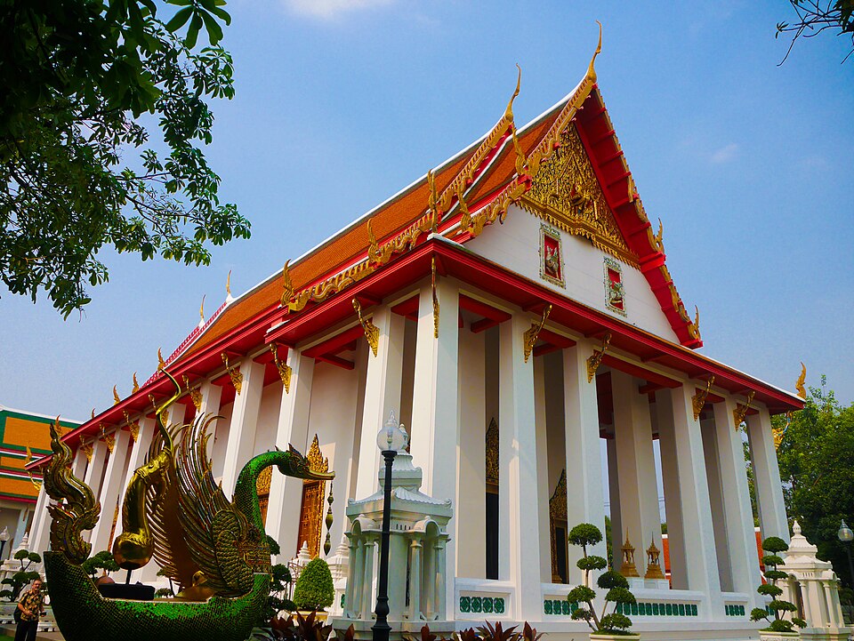 A photograph of Wat Hong Rattanaram Ratchaworawihan