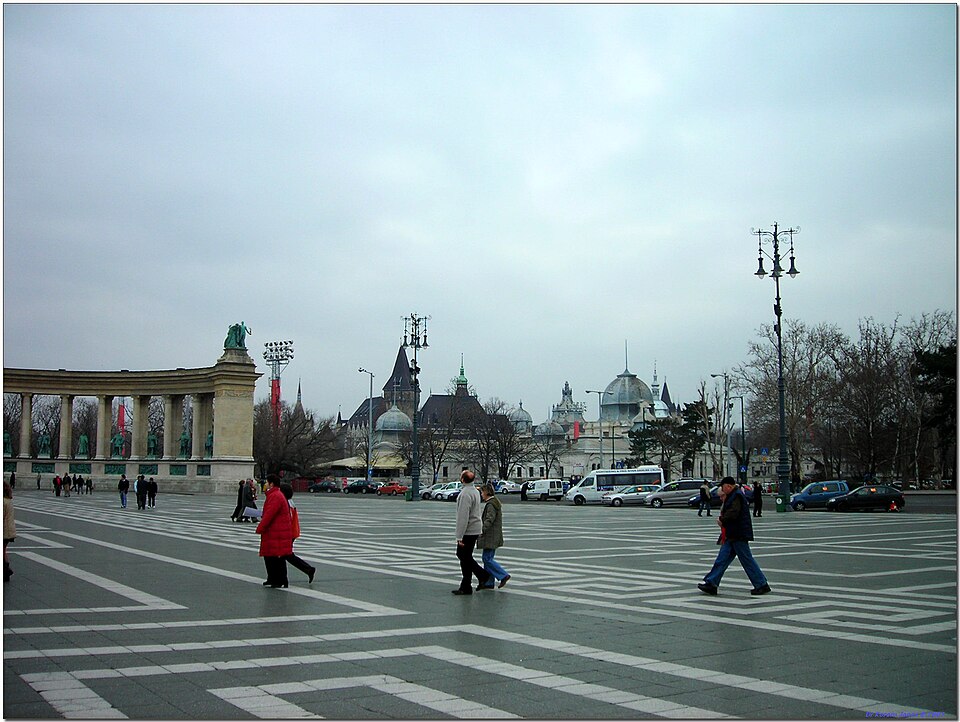 A photograph of Heroes' Square