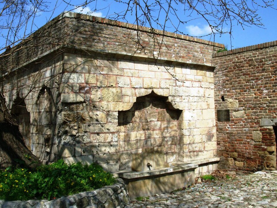 A photograph of Mehmed Paša Sokolović's Fountain