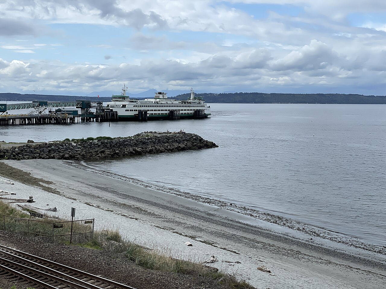 Explorers' Landing