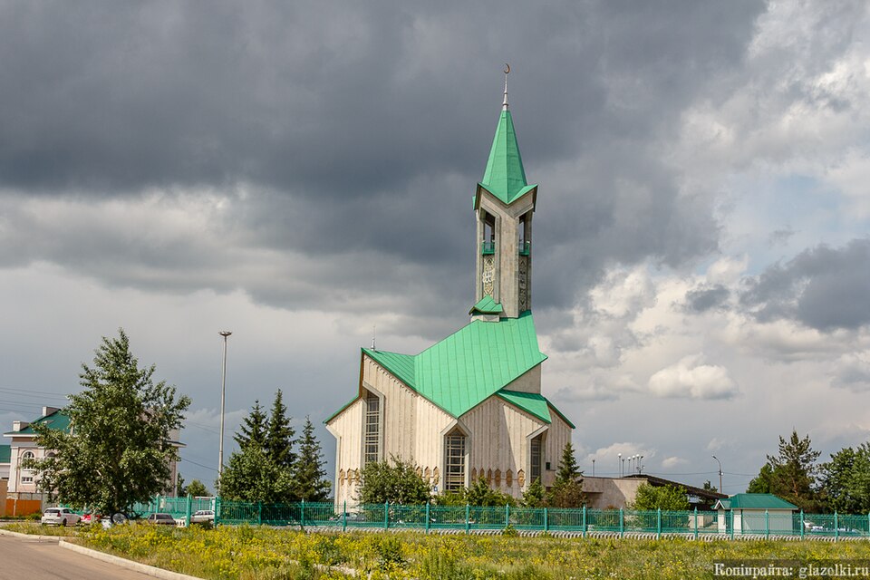 A photograph of Tauba Mosque