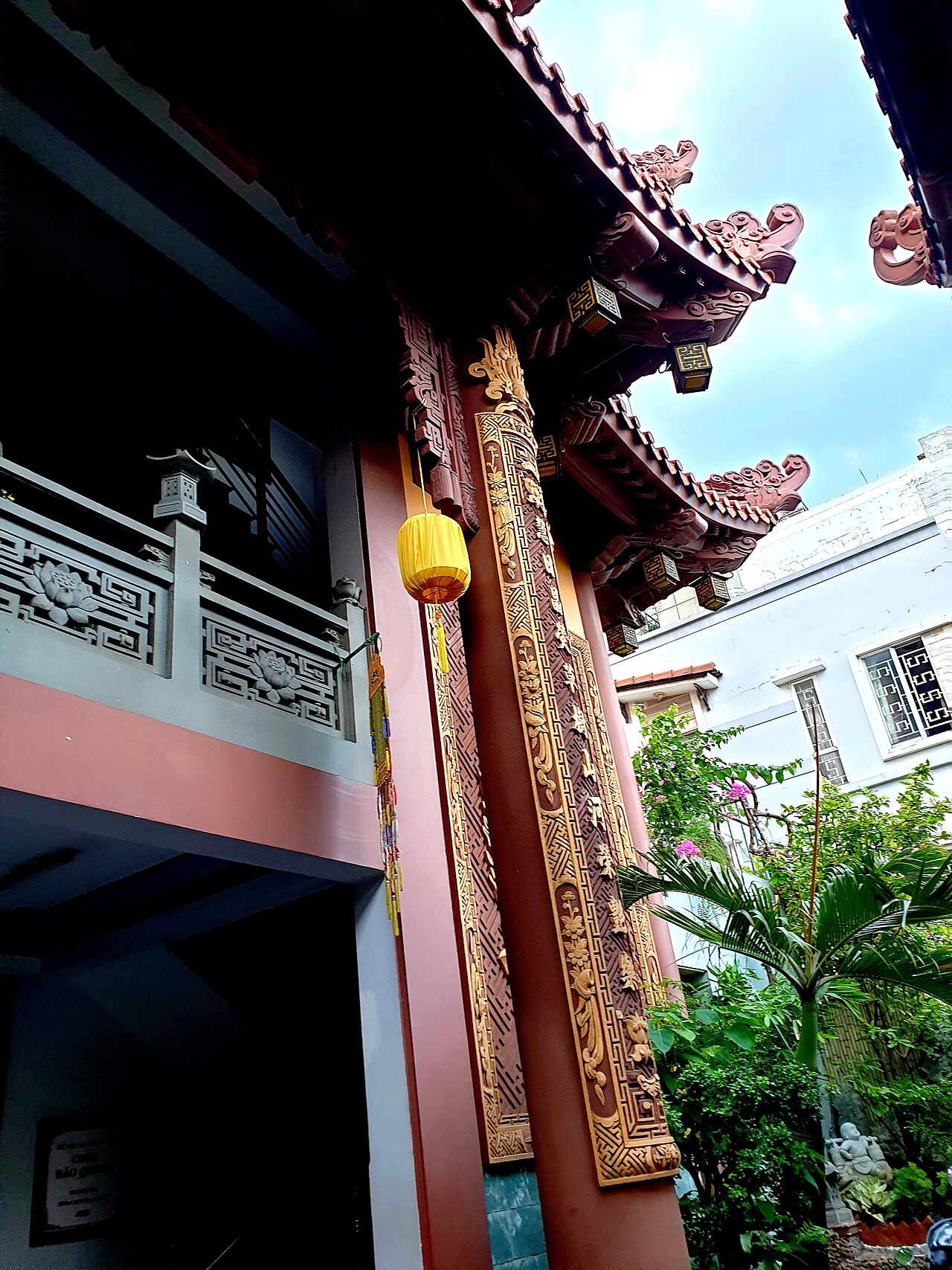 A photograph of Chùa Bảo Quang