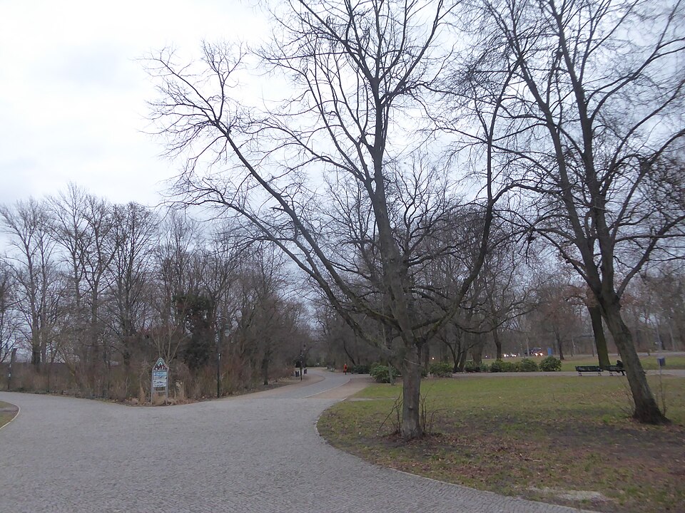 A photograph of Treptower Park