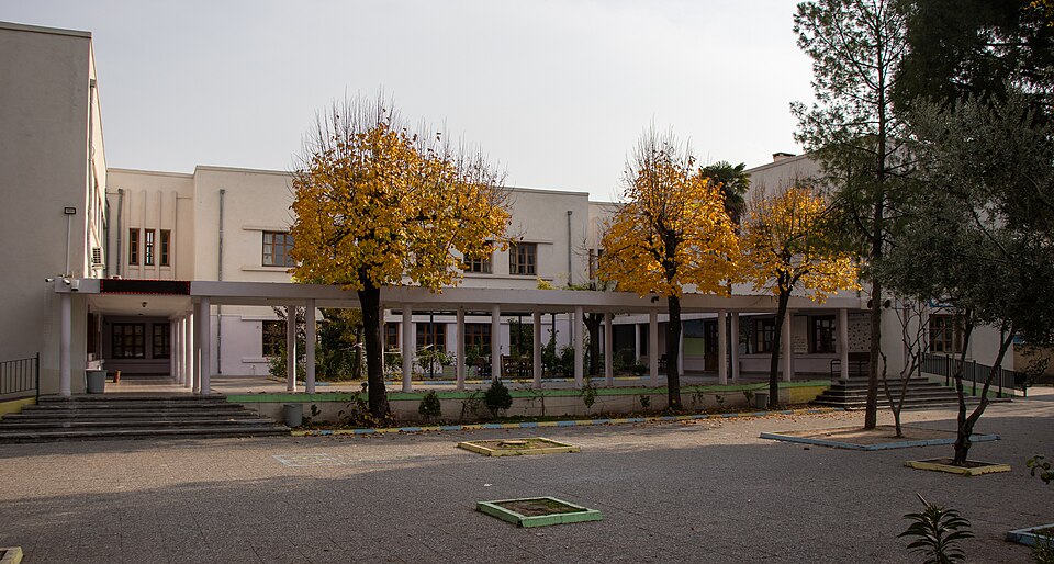 A photograph of Akhisar Halkevi Binası