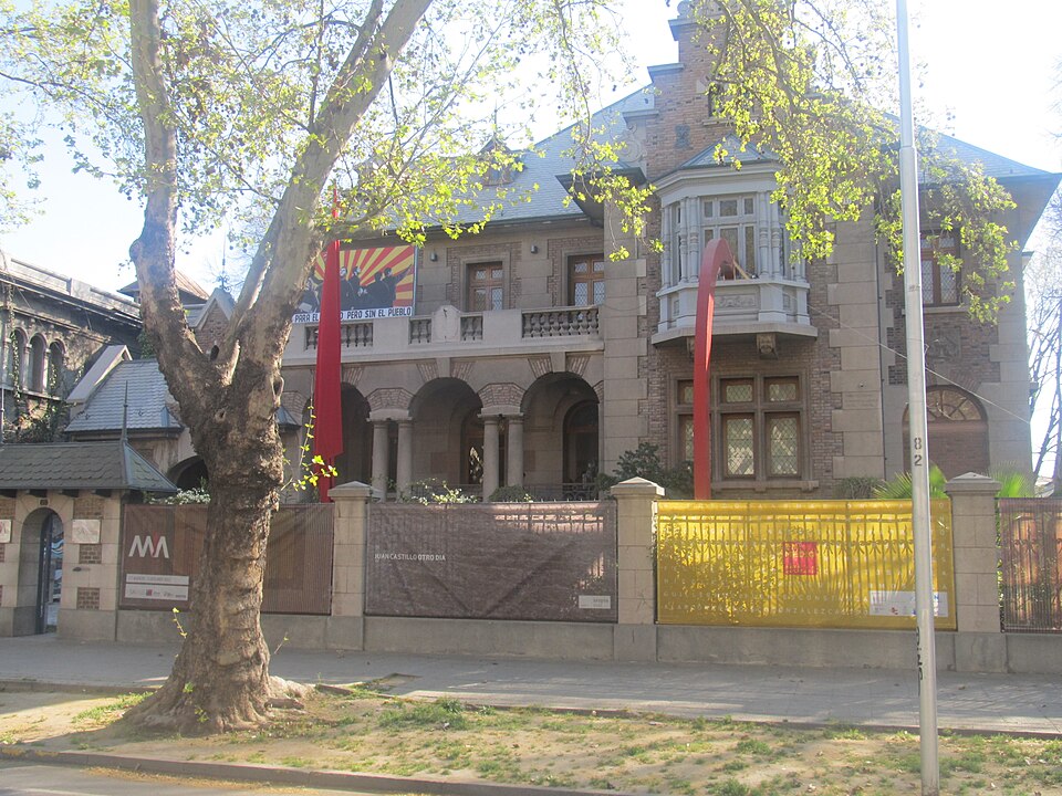 A photograph of Palacio Heiremans