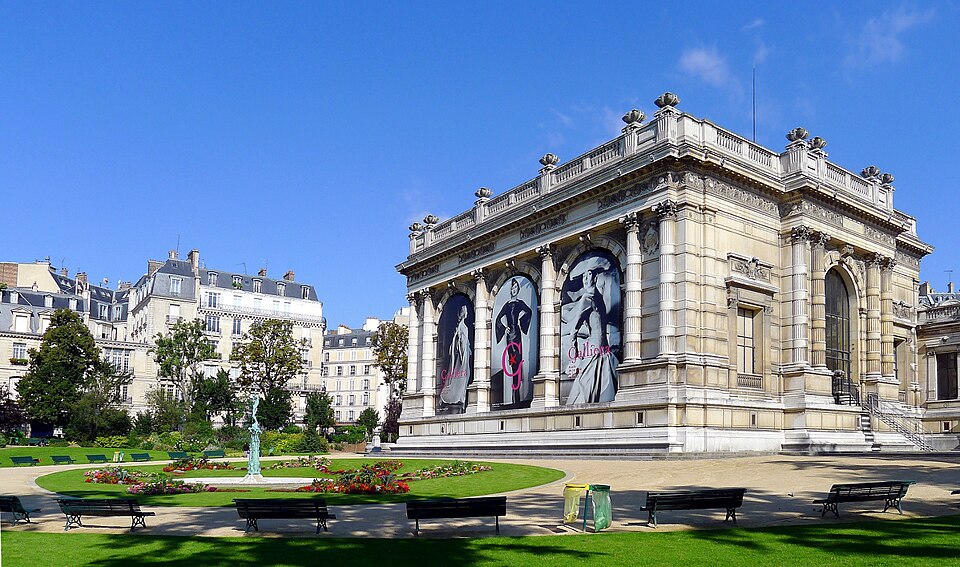 A photograph of Square du Palais Galliera