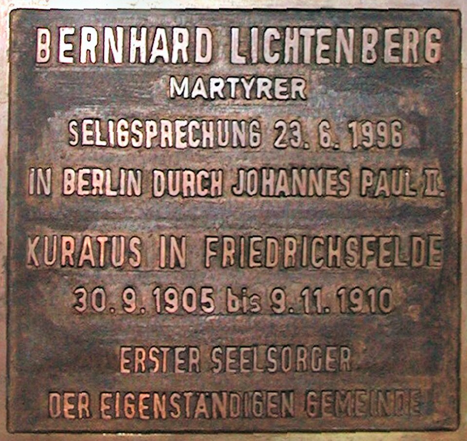 A photograph of Kirche Zum Guten Hirten
