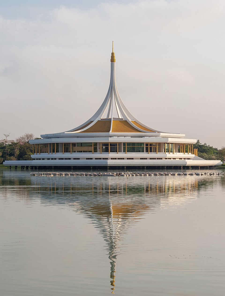 A photograph of Suan Luang Rama IX