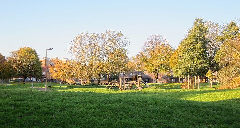 A photograph of Hartington Park