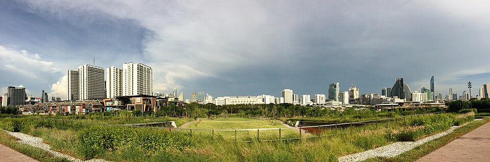 A photograph of Chulalongkorn University Centenary Park