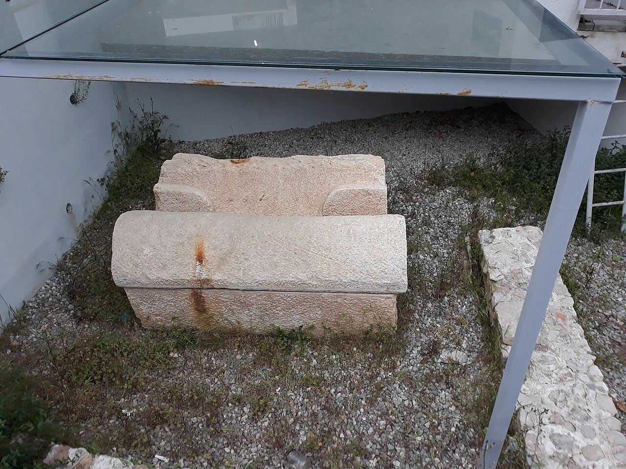 Ad basilicas pictas fotoğrafı