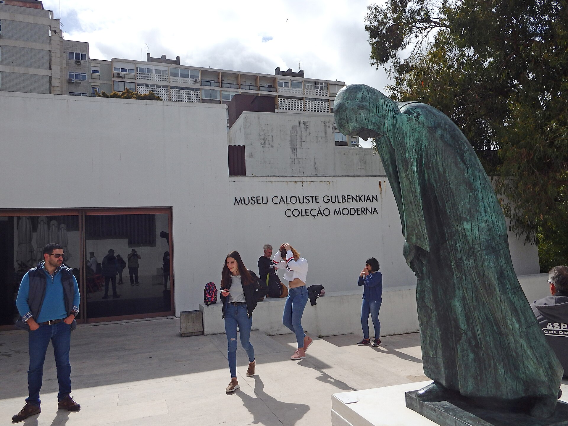 Centro de Arte Moderna Gulbenkian (CAM)