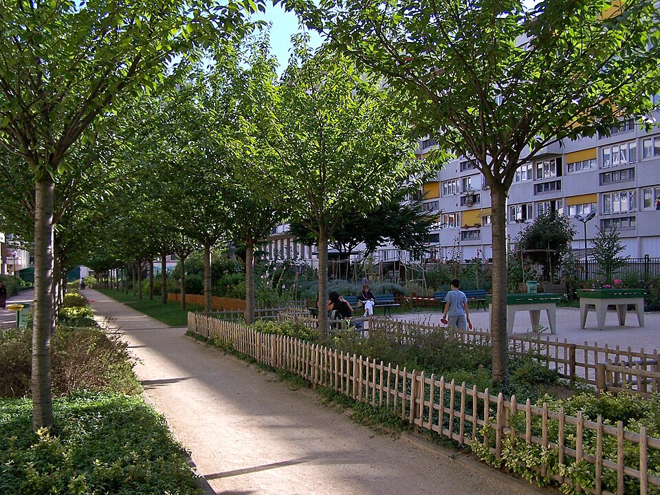 A photograph of mail de Bièvre