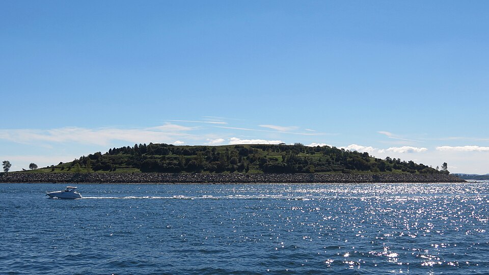 A photograph of Spectacle Island