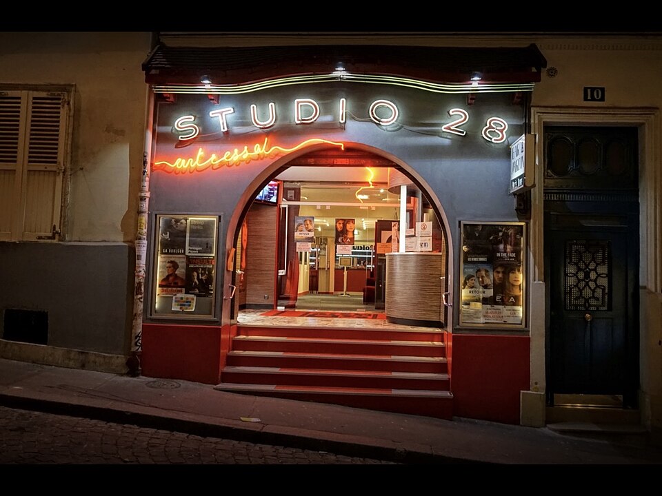A photograph of Studio 28