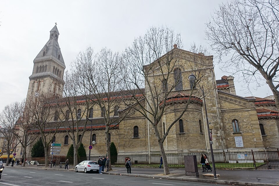 A photograph of Saint-Pierre-de-Montrouge