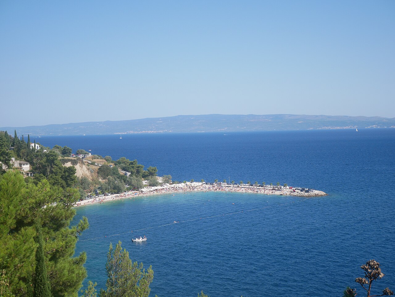 A photograph of Kašjuni Beach