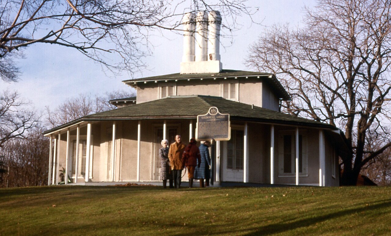 Uma fotografia de Colborne Lodge