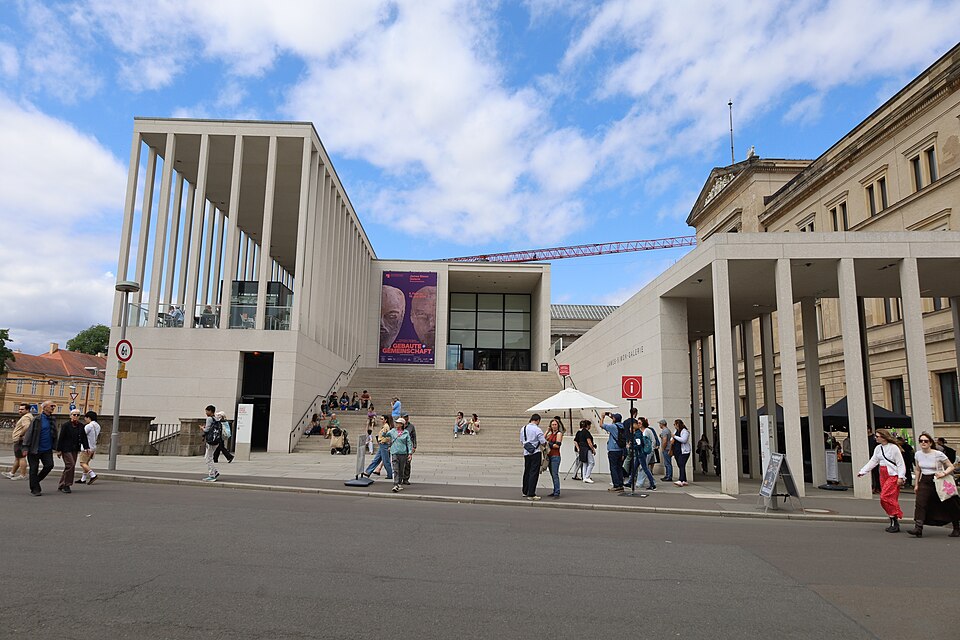 A photograph of James Simon Gallery