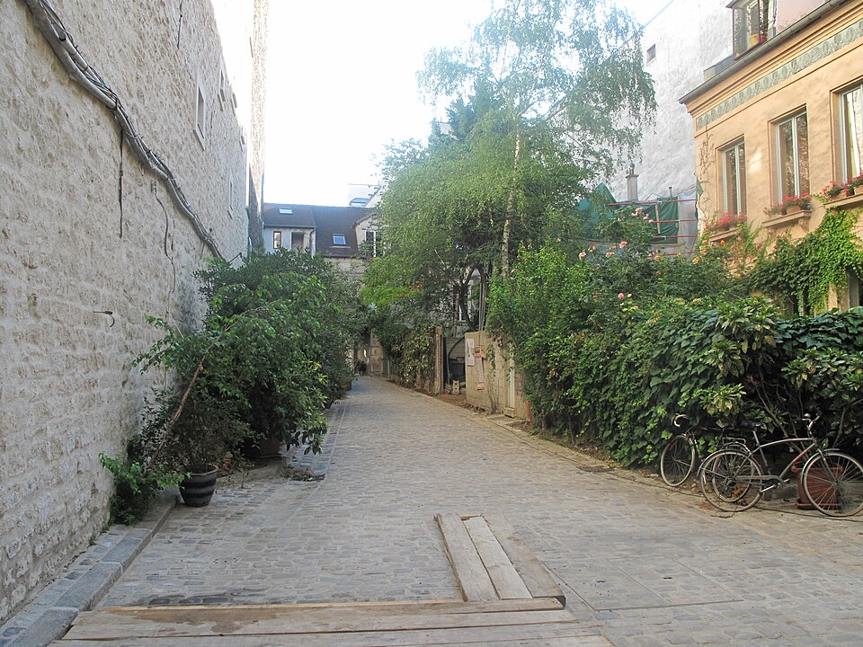 A photograph of Cour de l'Étoile-d'Or