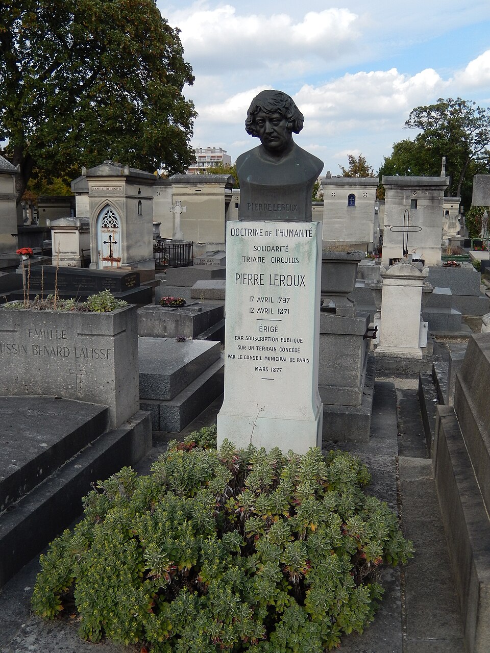 A photograph of Tombe Pierre Leroux