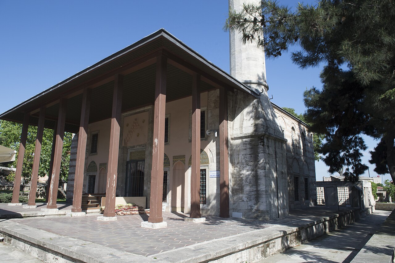 Takkeci İbrahim Ağa Camii