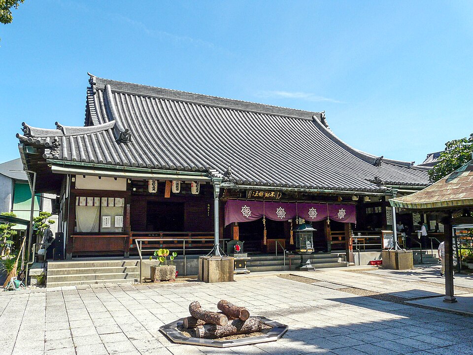 A photograph of Hōraku-ji Temple