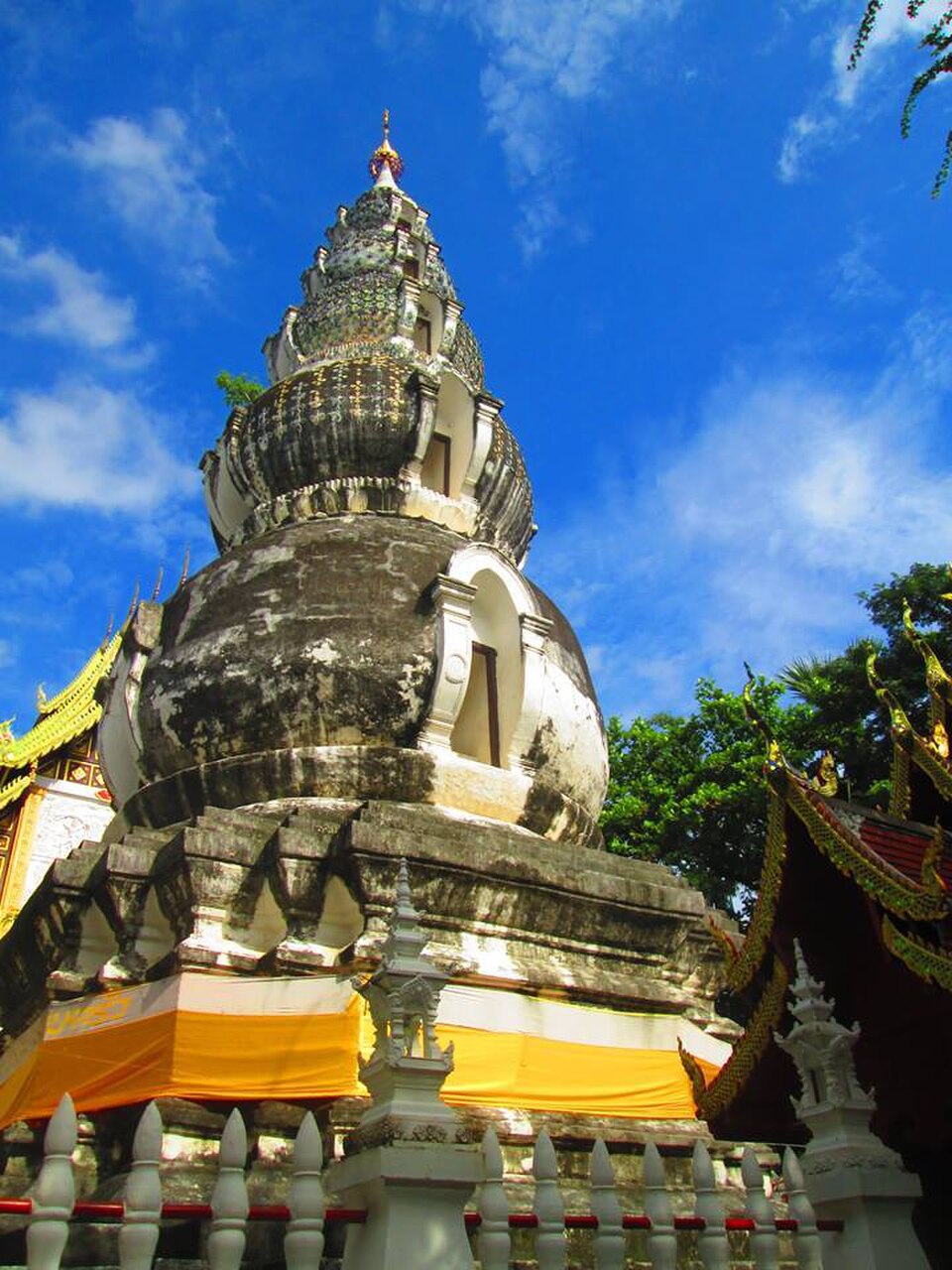 A photograph of Wat Ku Tao
