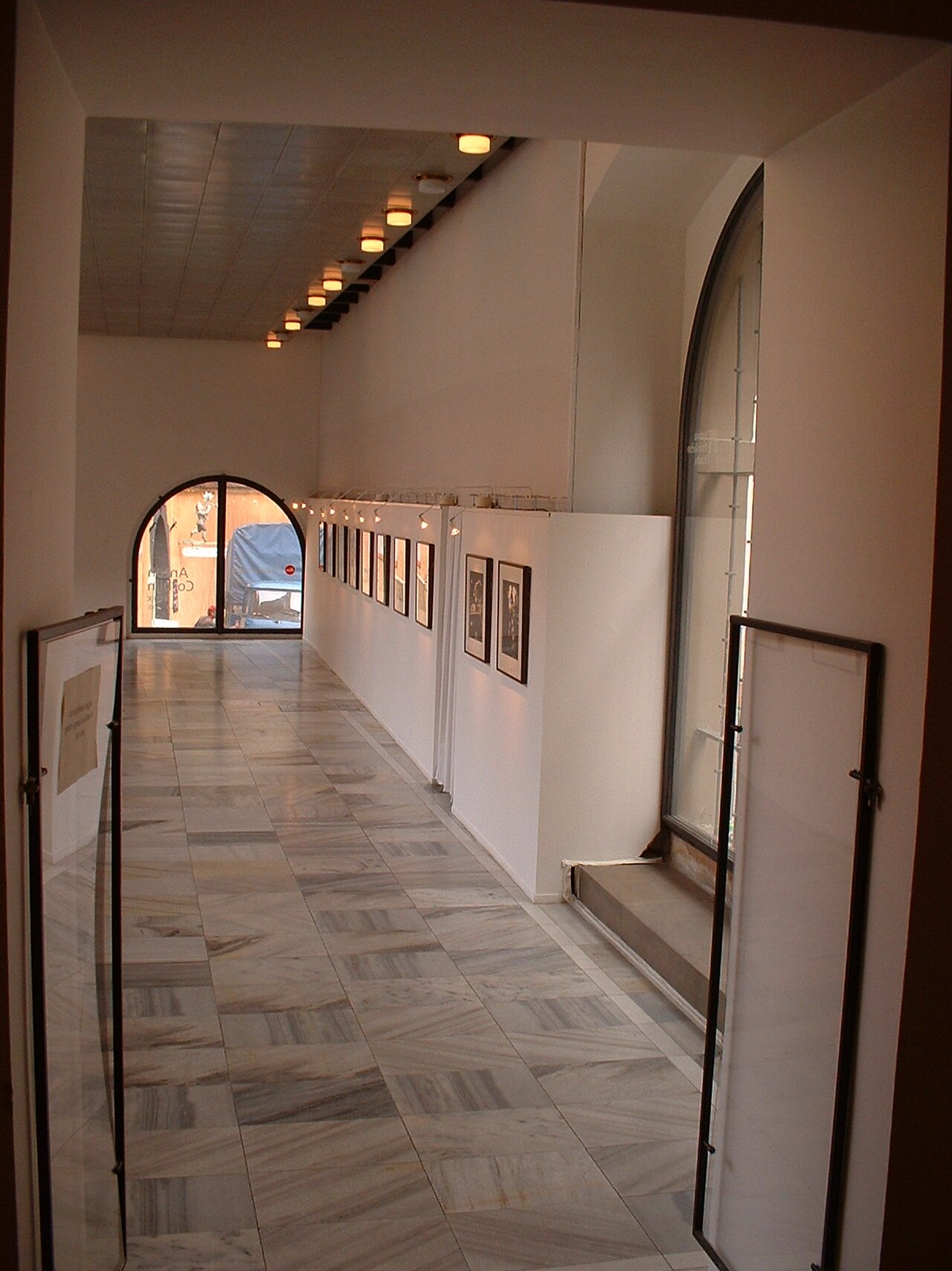 Una fotografia di Leica Gallery Prague