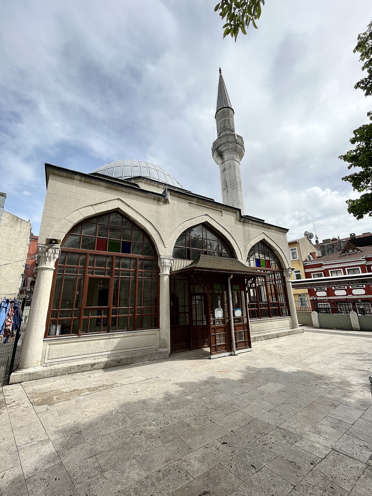 صورة Öküz Mehmed Paşa Mosque