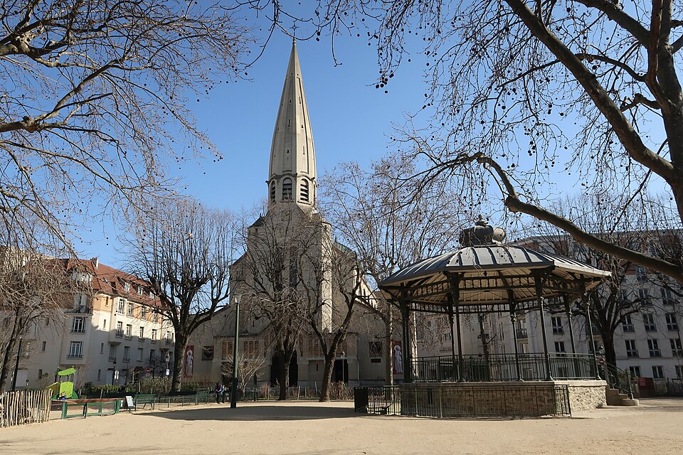 A photograph of square Franck-Bauer