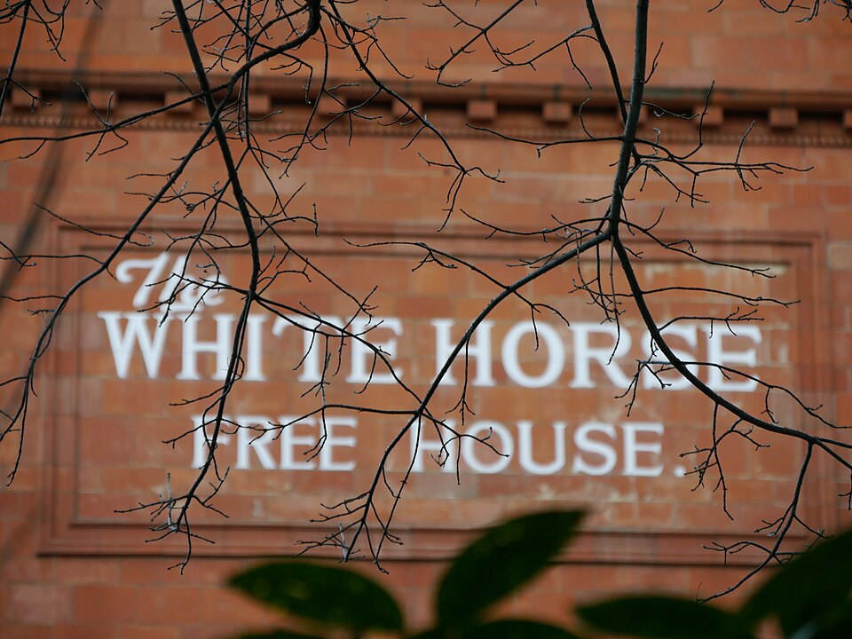 A photograph of The White Horse