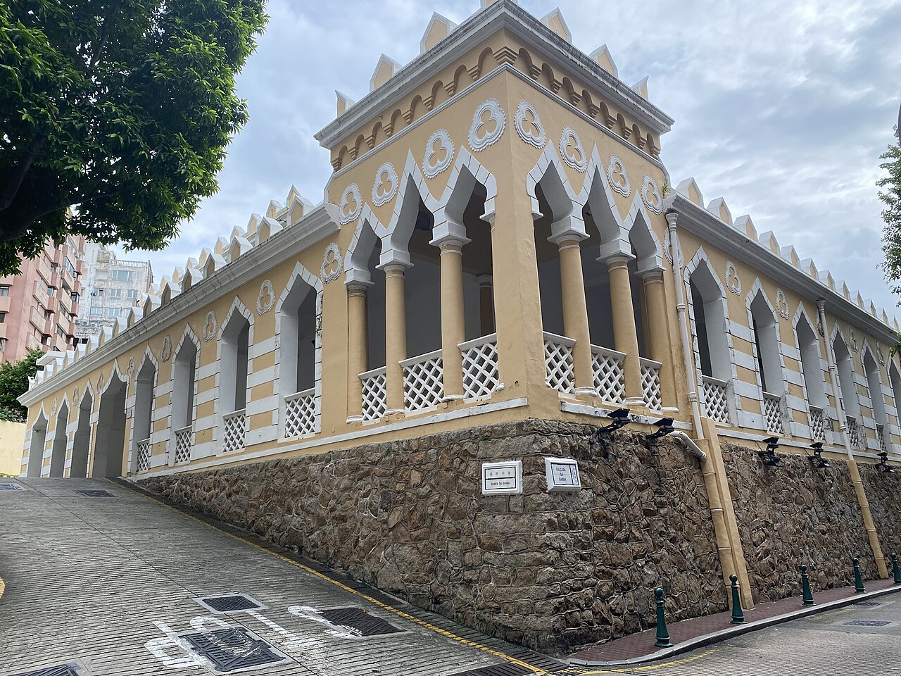 Une photographie de 港務局大樓 Quartel dos Mouros