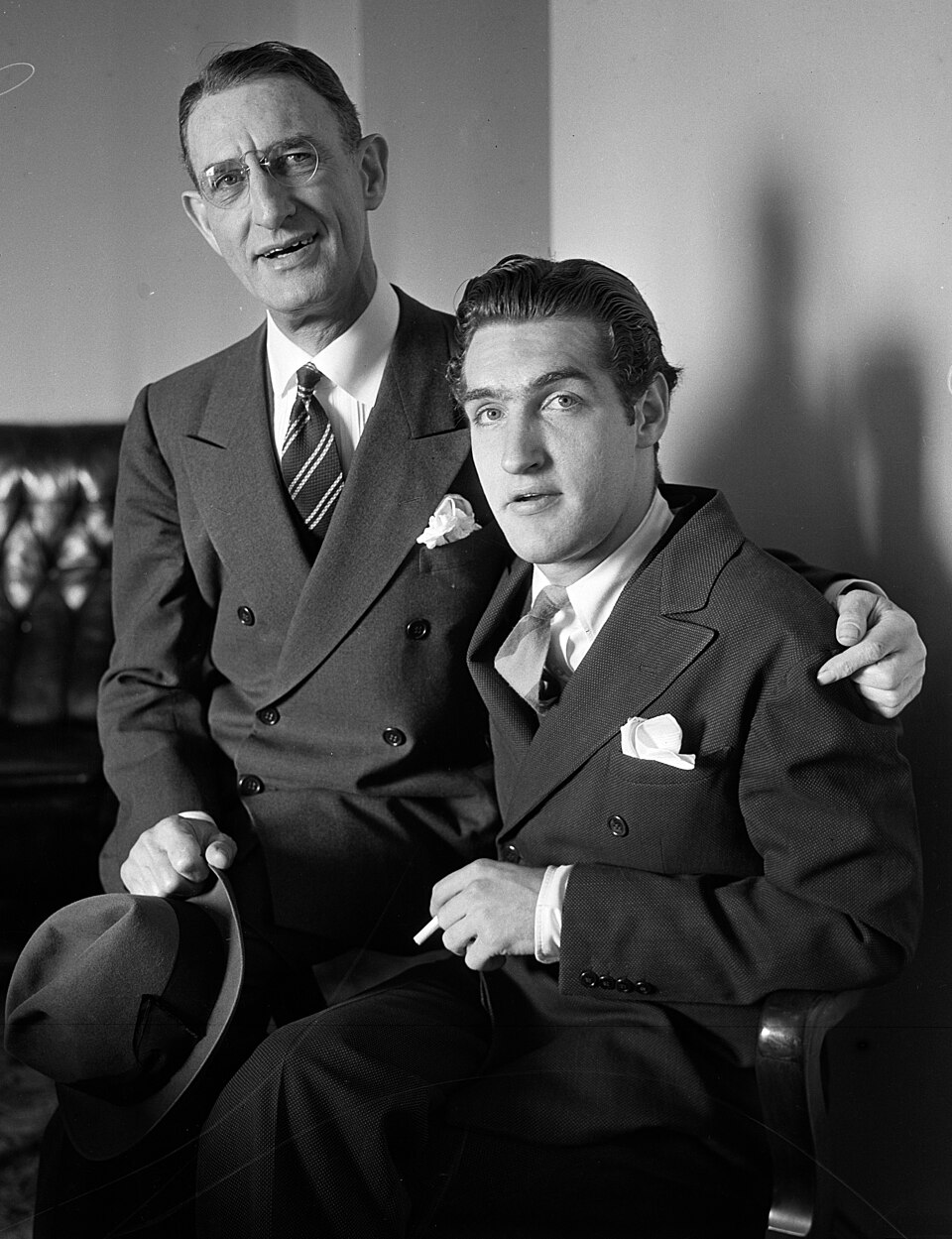 A photograph of Tannen