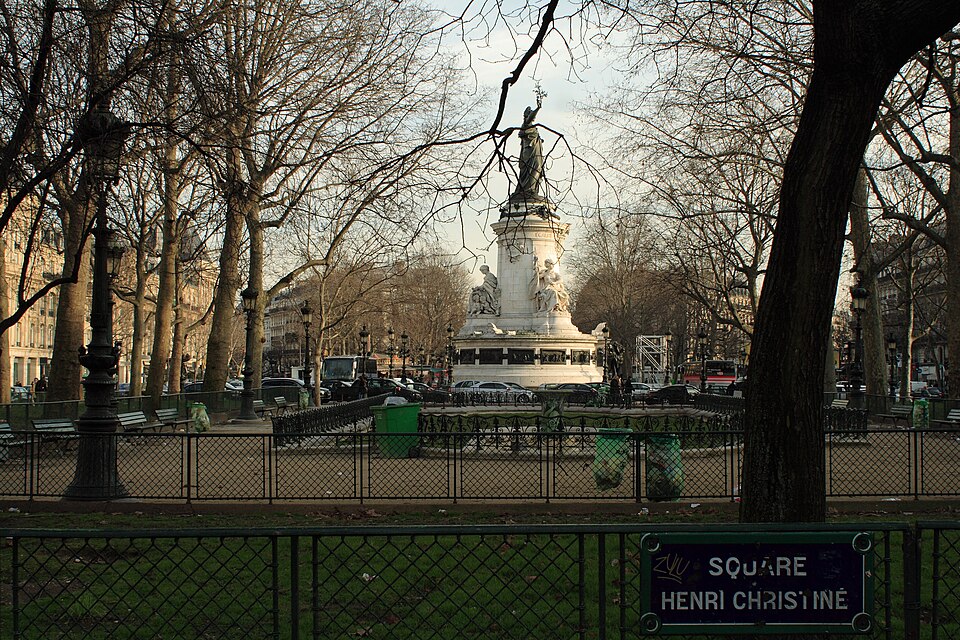 A photograph of square Henri-Christiné
