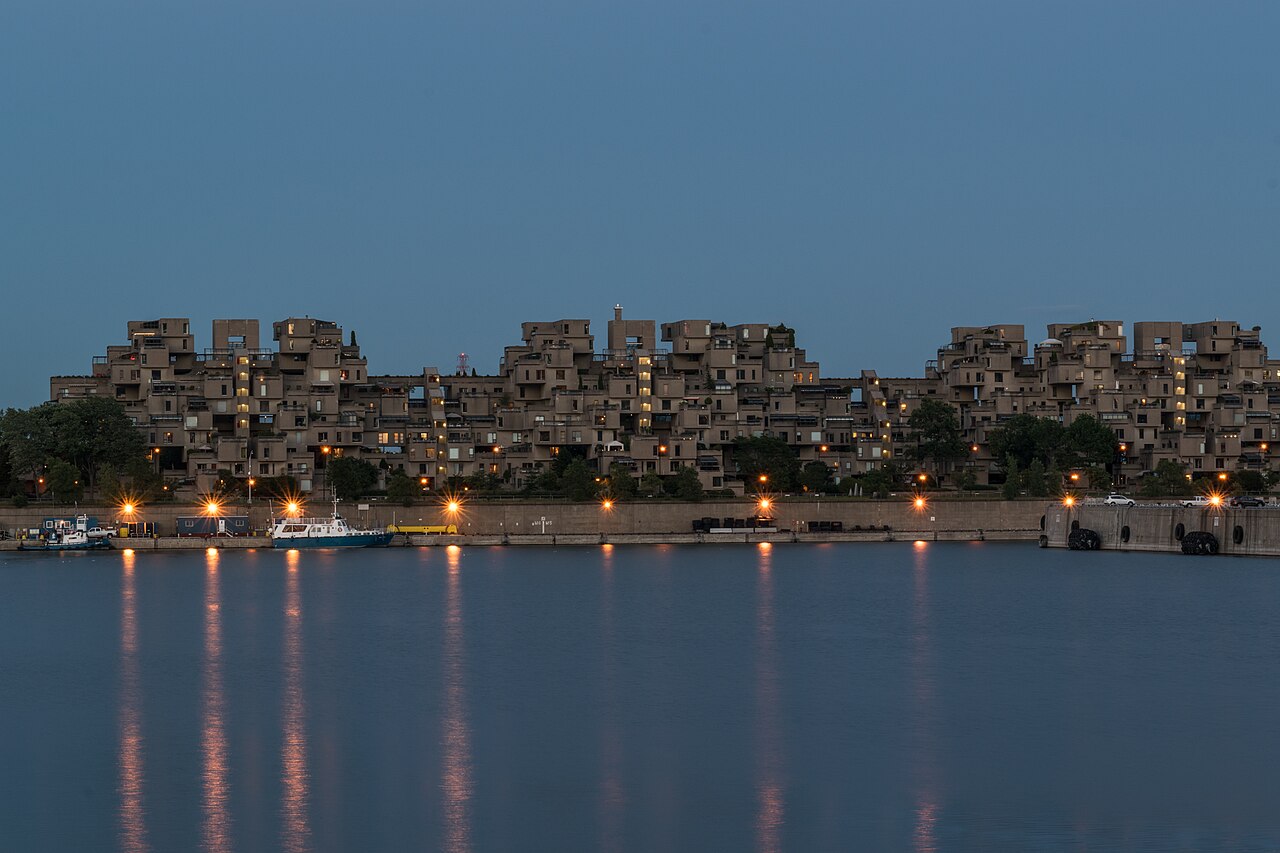 A photograph of Habitat 67
