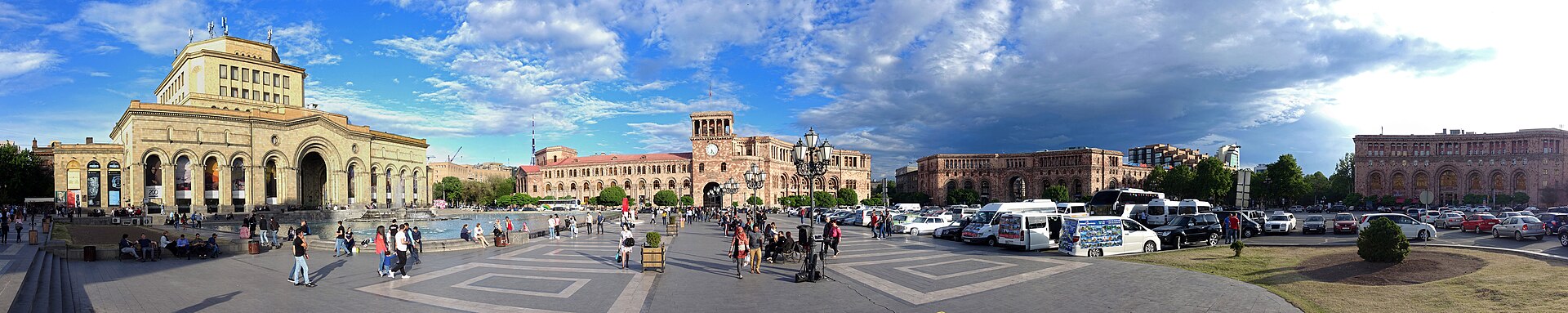 Հանրապետության հրապարակ