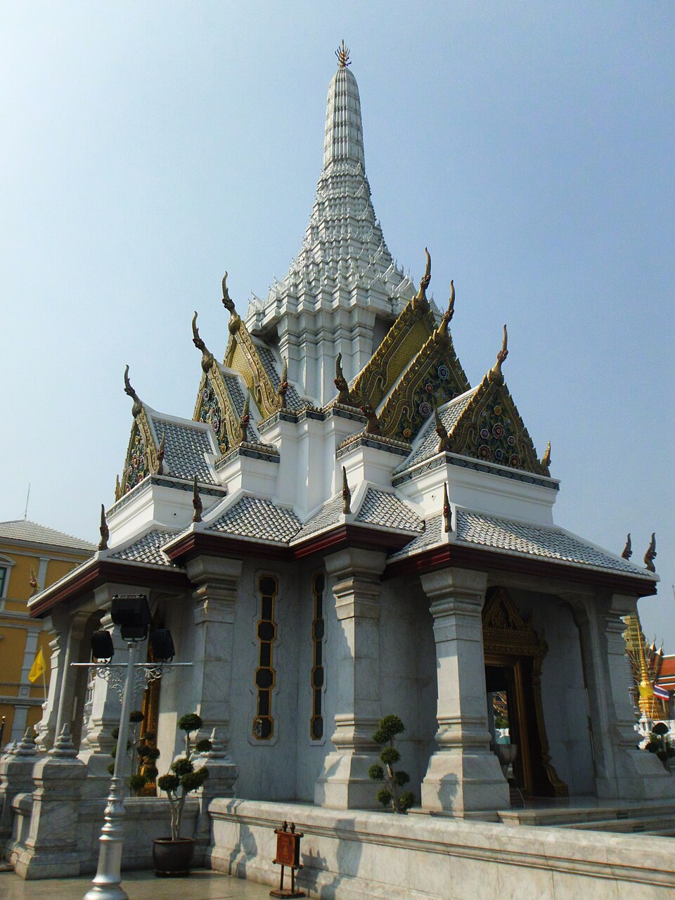 A photograph of Bangkok City Pillar Shrine