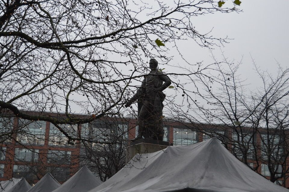 A photograph of Peel Statue